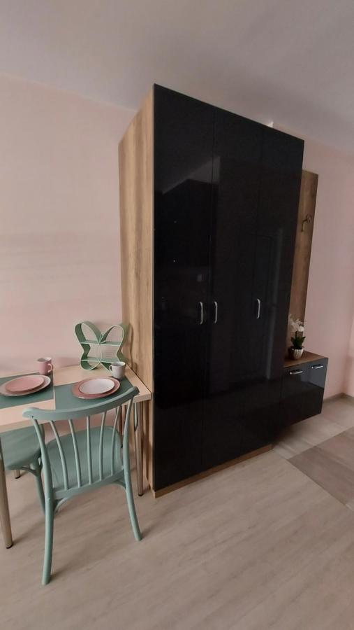 Hostex Pastello Deluxe Studio Stara Zagora Exterior photo